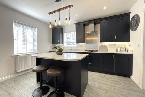 218 Treffry Road, Truro, TR1 1UF