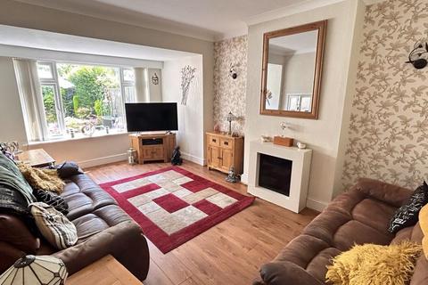 88 Hollyfield Road, Sutton Coldfield, B75 7SH