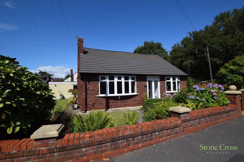 Debdale Lane, Astley, M29 7FL 3 bed detached bungalow for sale £350,000