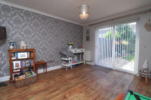 2 Pound Close, Brockworth, Gloucester, GL3 4UR