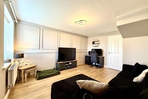 undefined, Hillier Crescent, Calne SN11