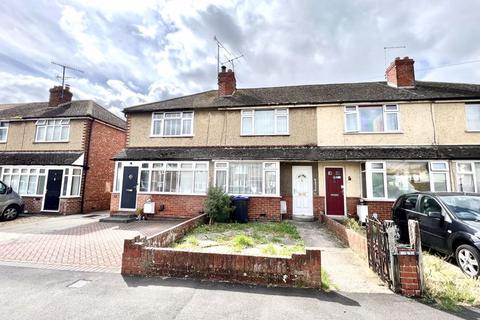 29 Bryans Close Road, Calne, SN11 9AB