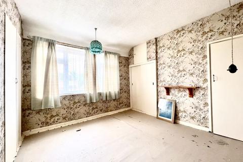 29 Bryans Close Road, Calne, SN11 9AB