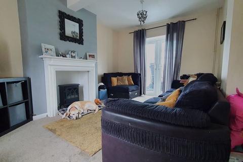 44 Ashgrove Avenue, Gloucester, GL4 4NF