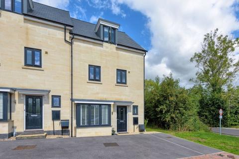 4 bedroom semi-detached house for sale, Kingsfield Leaze, Bradford on Avon BA15