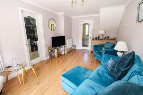 28 Dove Close, Sandy, SG19 2UT