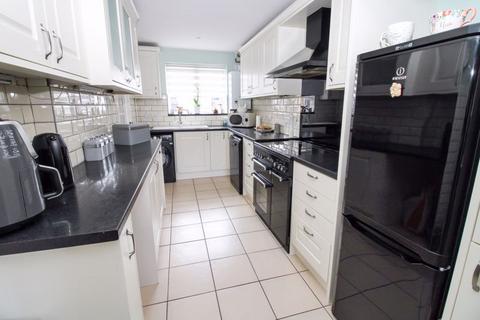 28 Dove Close, Sandy, SG19 2UT