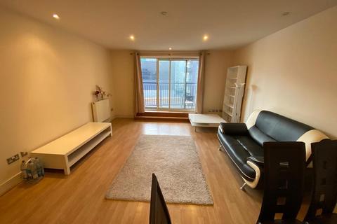 2 bedroom flat to rent, Studley Court, Canary Wharf, London, E14 2DA