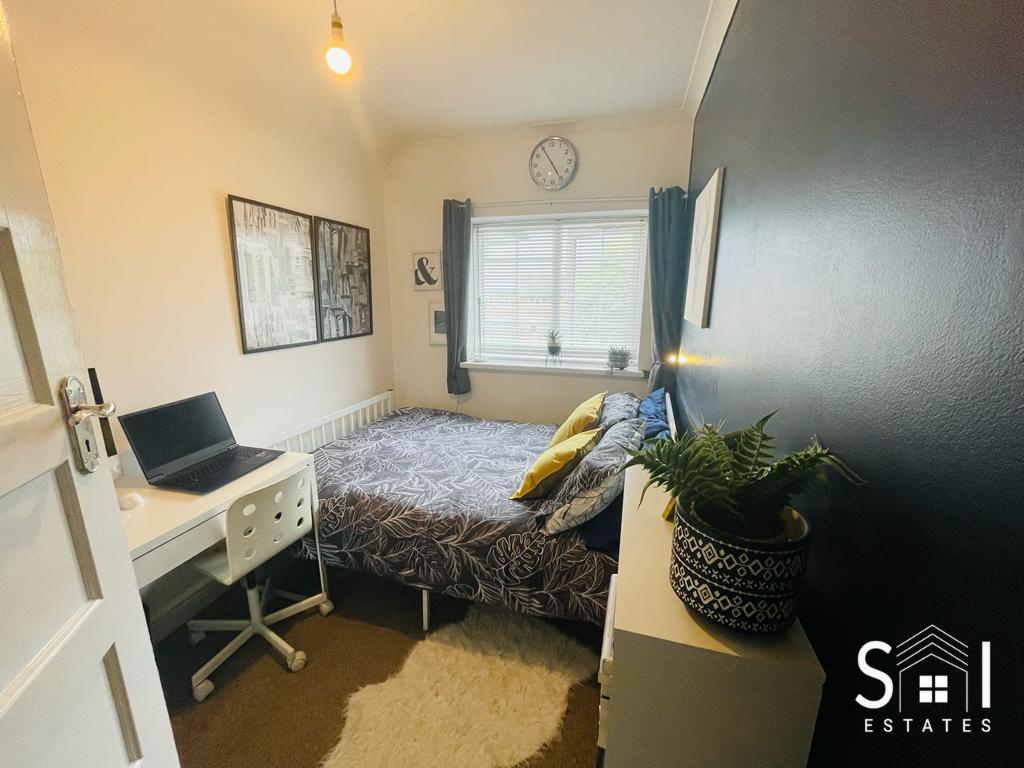 Bedroom2...png