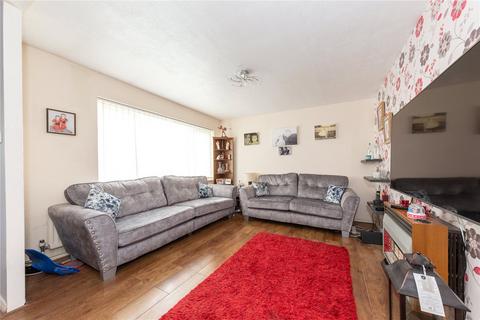 29 Cowdray Close, Luton, LU2 8QS