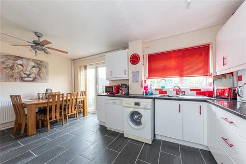 29 Cowdray Close, Luton, LU2 8QS