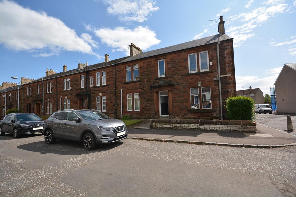 Arbuckle Street, Kilmarnock, KA1 2 bed flat £65,000