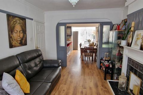 660 Mitcham Road, Croydon, CR0 3AB