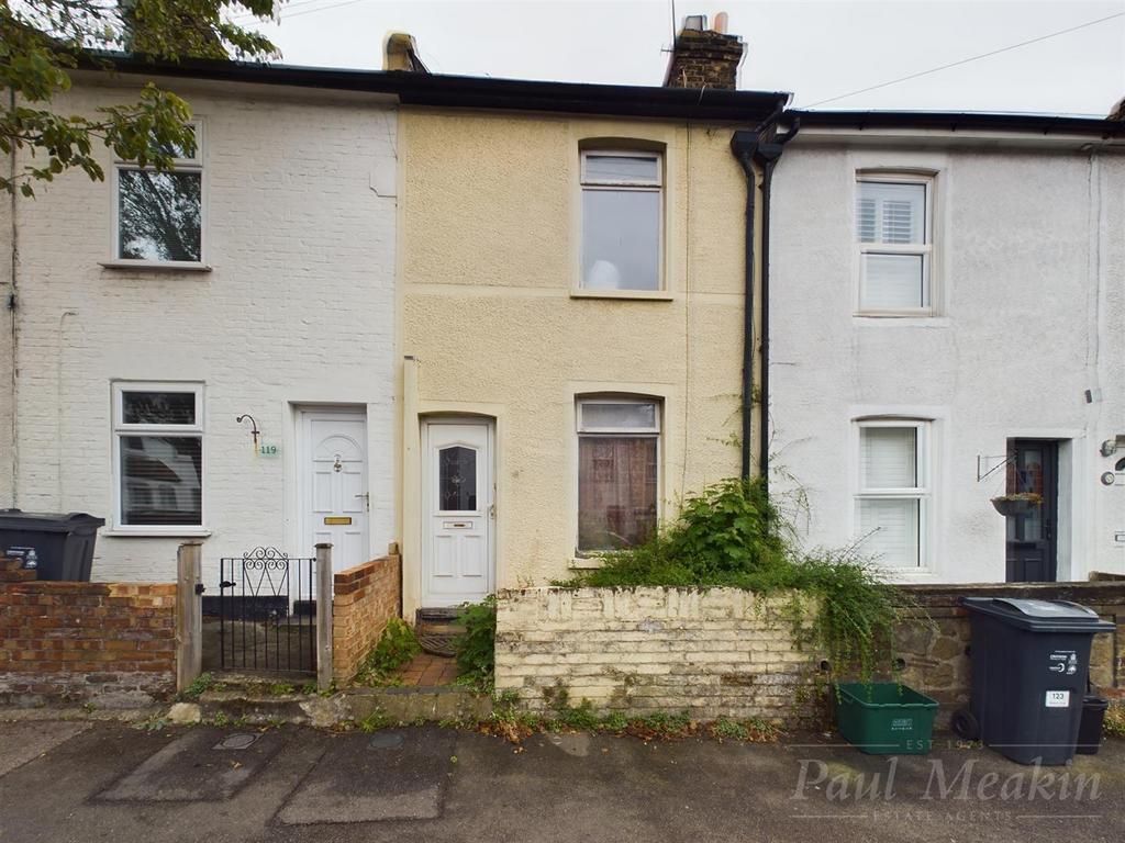 Sussex Road, South Croydon, Surrey 2 bed house for sale £395,000