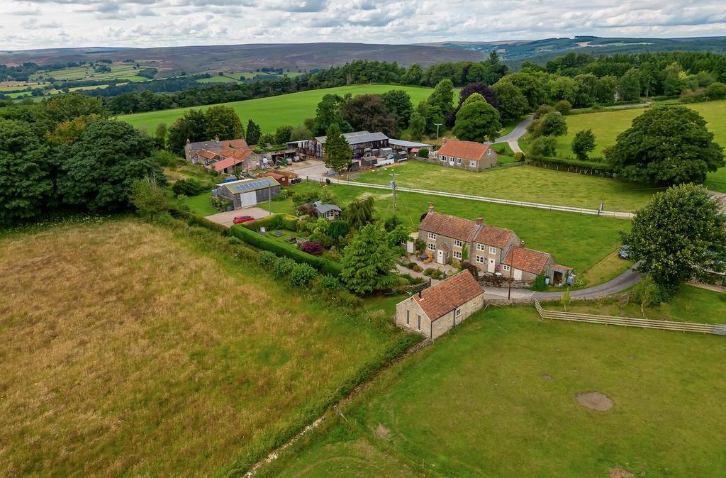 Cropton, Pickering 3 bed detached house for sale £700,000