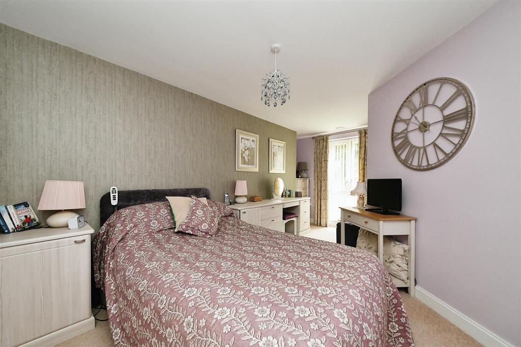 Bedroom 2.jpg