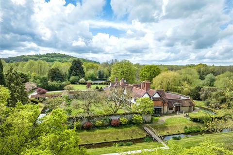 5 bedroom semi-detached house to rent, Great Tangley, Wonersh Common, Wonersh, Guildford, GU5