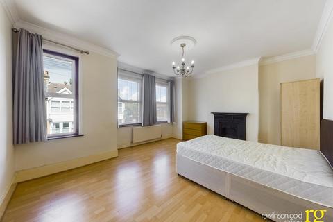 88a Rosslyn Crescent, Harrow, HA1 2RZ