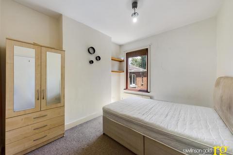 88a Rosslyn Crescent, Harrow, HA1 2RZ