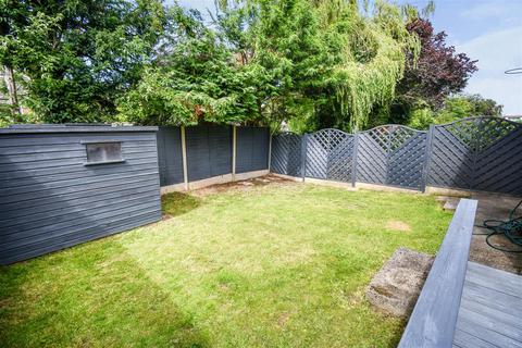 23 Dalesway, Kirk Ella, Hull, HU10 7NE