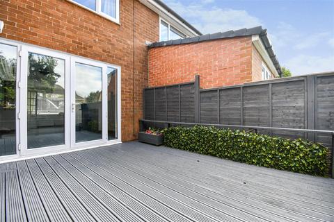 23 Dalesway, Kirk Ella, Hull, HU10 7NE
