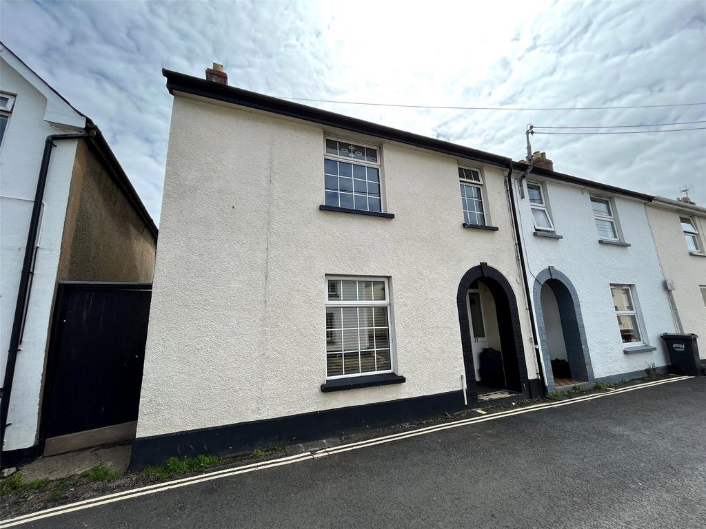 South Street, Braunton, Devon, EX33 3 bed terraced house for sale £
