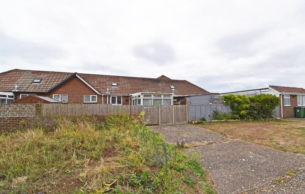 Leonard Road, Greatstone, New Romney 2 bed terraced bungalow for sale £230,000
