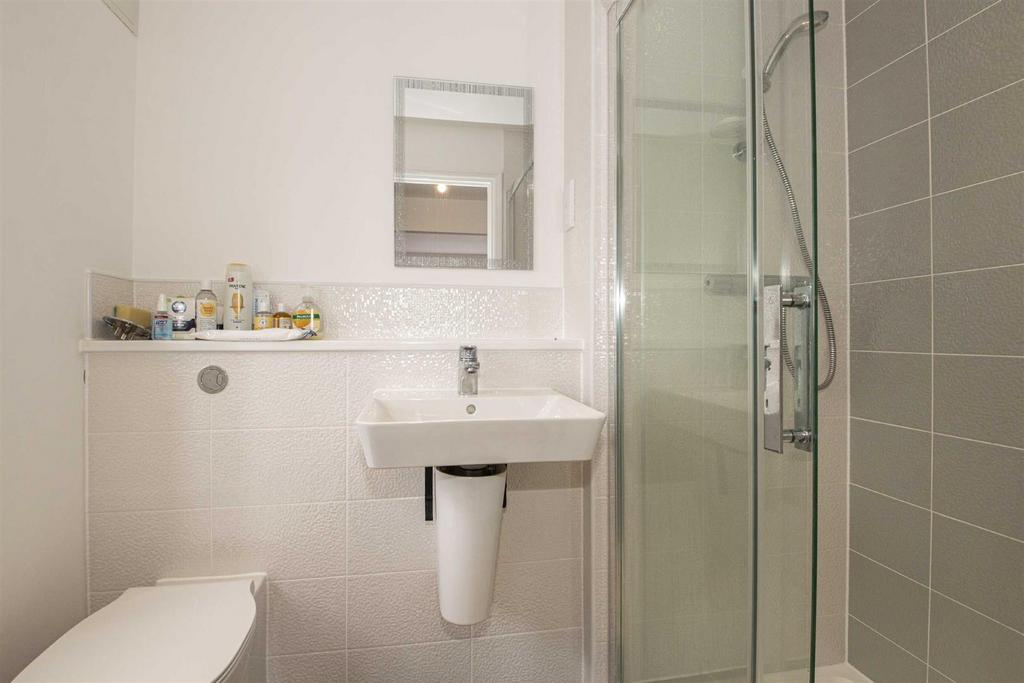 En suite shower room
