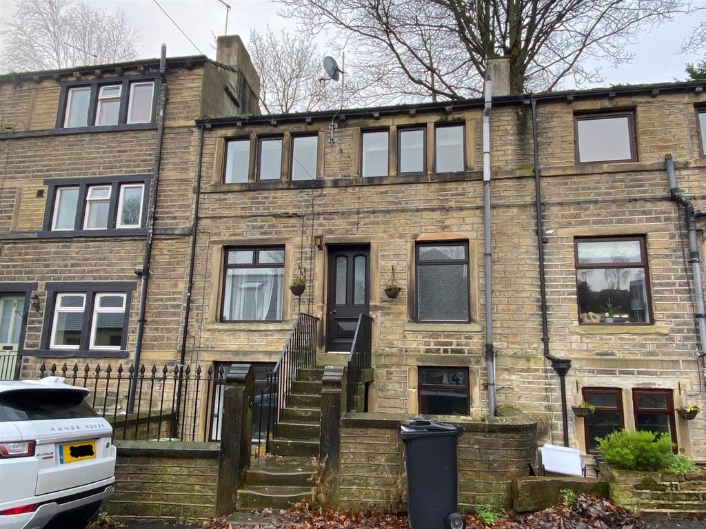 Scotgate Road, Honley, Holmfirth 2 bed terraced house £725 pcm (£167 pw)