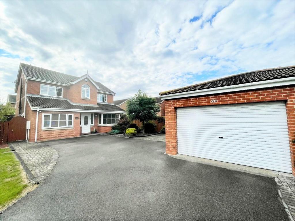 Deacon Gardens, Seaton Carew, Hartlepool 4 bed detached house for sale