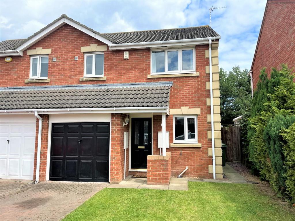 Cradoc Grove, Ingleby Barwick 3 bed semidetached house for sale £172,500