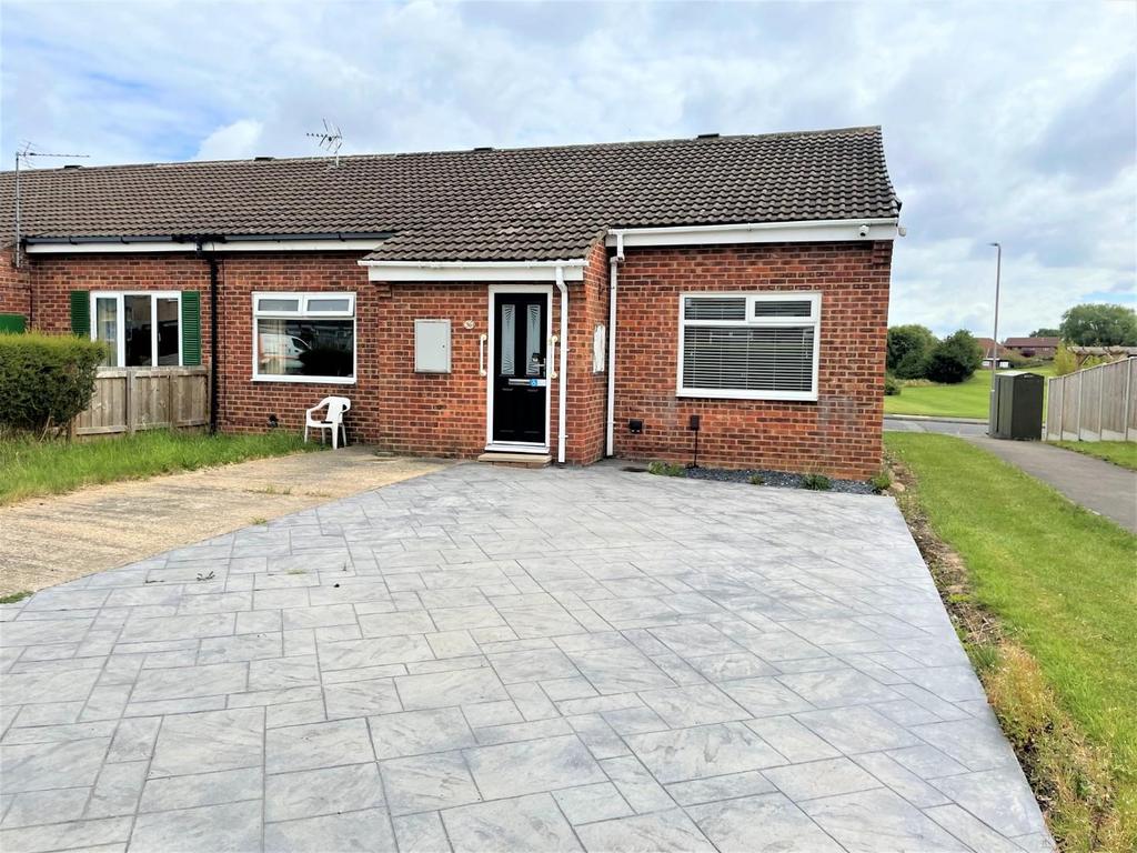 Coulson Close, Yarm 2 bed semidetached bungalow £155,000