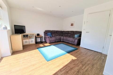 44a Albert Road, Parkstone, Poole, BH12 2DA