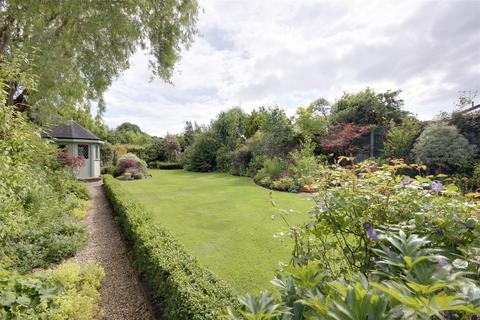 74 Carr Lane, Willerby, Hull, HU10 6JN