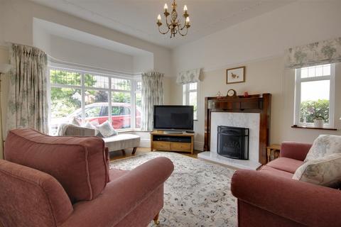 74 Carr Lane, Willerby, Hull, HU10 6JN