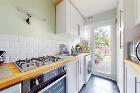 75 Milton Road, Gravesend, DA12 2PP