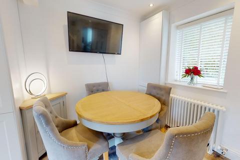 3 Church Close, Pool In Wharfedale, Otley, LS21 1LN