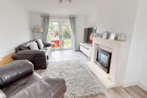 3 Church Close, Pool In Wharfedale, Otley, LS21 1LN