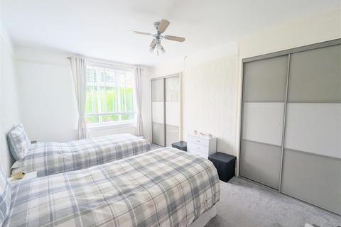 132 Lime Grove, Newark, NG24 4AH