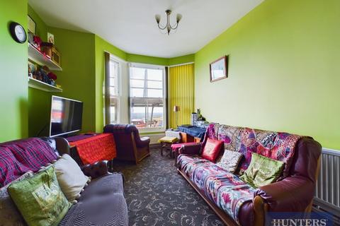 2 bedroom apartment for sale, North Marine Road, Scarborough