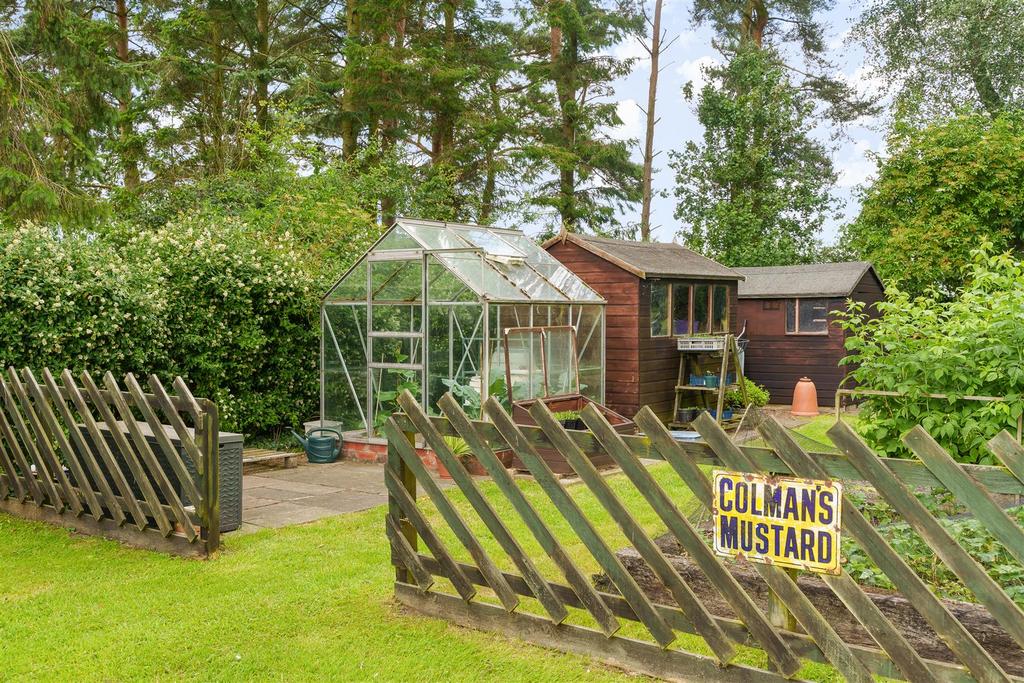Outbuilding 2