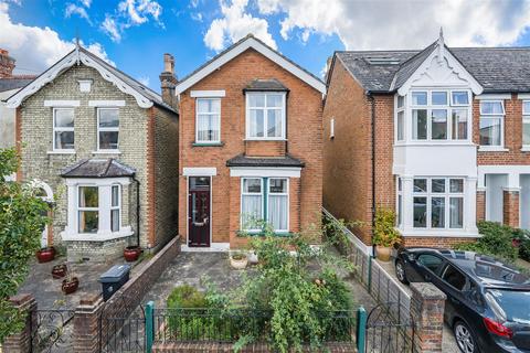 20 Worthington Road, Surbiton, KT6 7RX