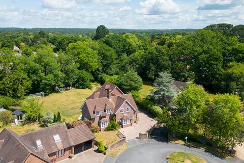 2 Forest View, Brockenhurst, SO42 7YX
