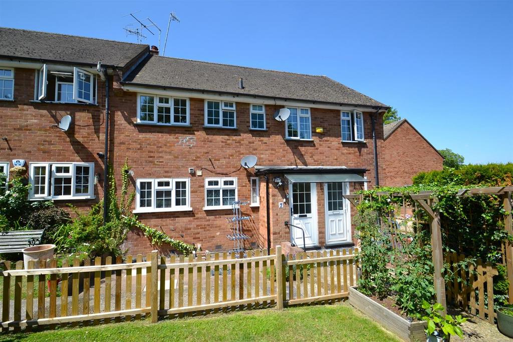 Elstree Hill North, Elstree 2 bed £395,000