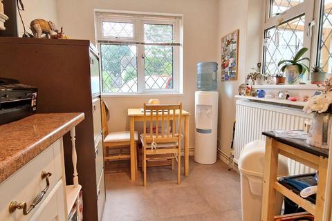 27 Ardley Road, Fewcott, Bicester, OX27 7PB