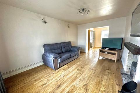 53 Heol Llansantffraid, Sarn, Bridgend, CF32 9NH