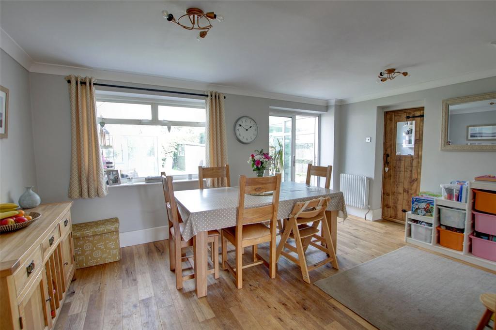 Benfield Close, Shotley Bridge... 3 bed semidetached house £180,000