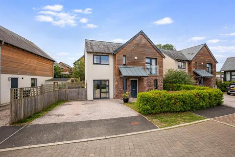 17 Longstem Drive, Dartington, Totnes, TQ9 6FS