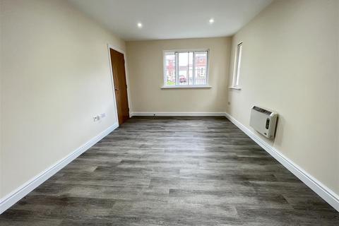 2 bedroom ground floor flat for sale - Asbury Court, Newton Road, Great Barr, Birmingham