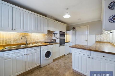 3 bedroom apartment for sale, South Marine Drive, Bridlington